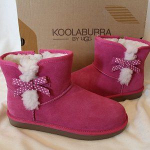 NIB UGG KOOLABURRA YOUTH 5 WOMEN'S 6.5-7 MINI SUEDE BOW BOOTS PINK‎